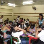 Atividades extras, projetos e oficinas com alunos